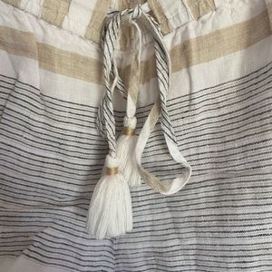 Vineyard vines linen shorts